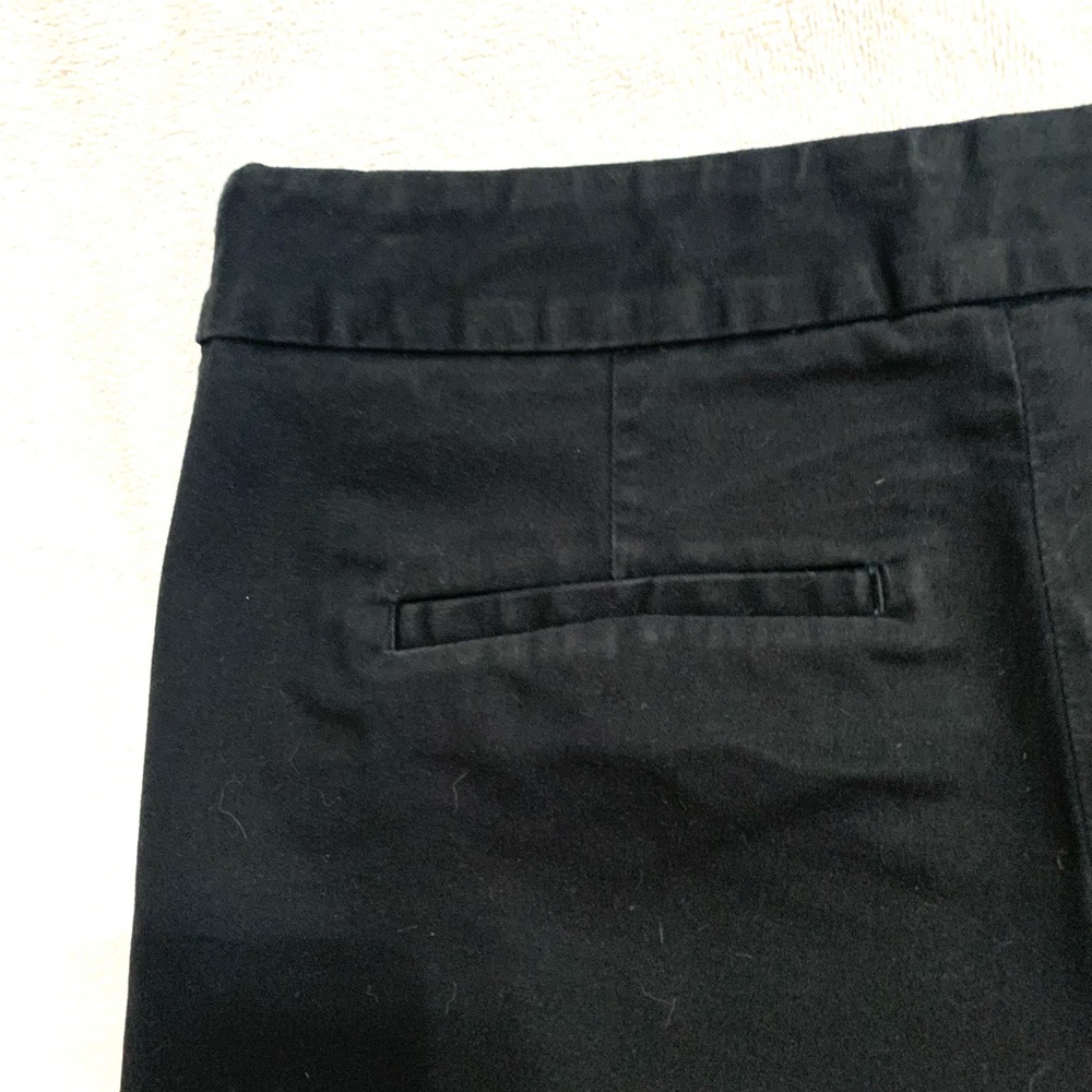 Express Mid Rise Shorts - Picture 4 of 5